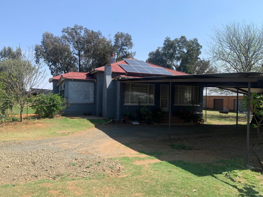 Commercial Property for Sale in Levins Estate Free State